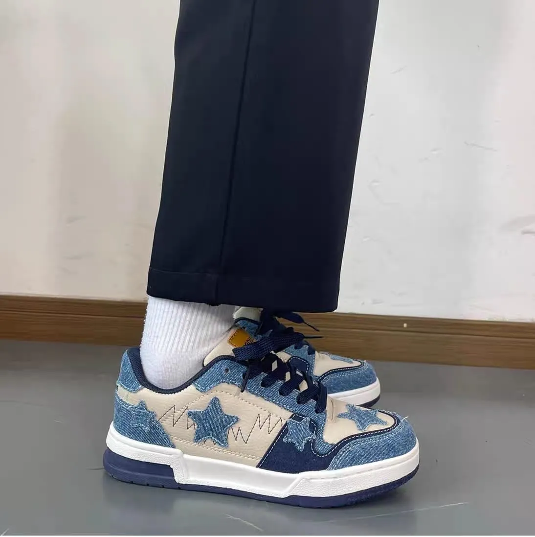 Cute Kawaii Star Shoes Chunky Platform Non Slip Lightweight Kawaii Y2K Pretty Pastel Retro Trendy Training Sneakers for Women Girls Streetwear Skateboarding Casual Everyday Outfits