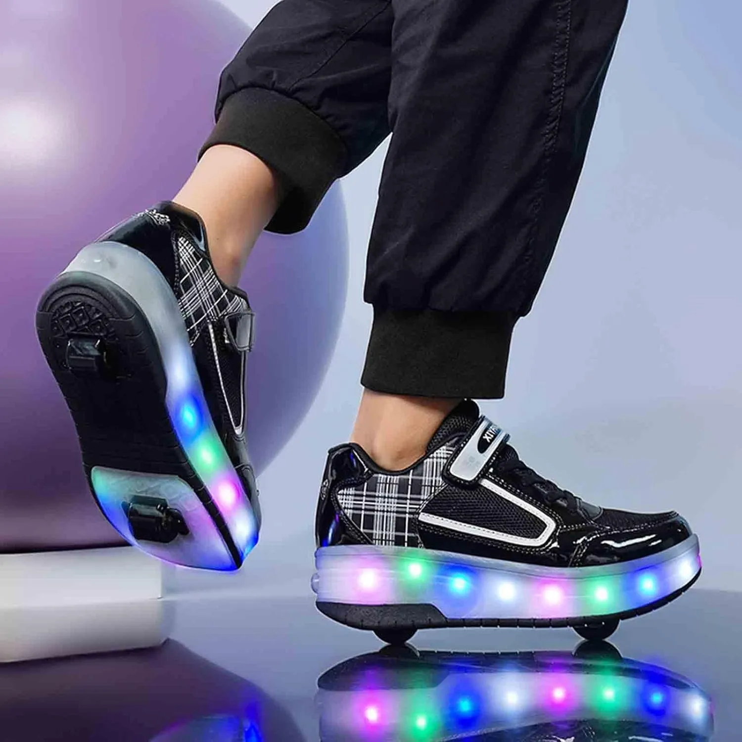 LED Light Up Kids Roller Shoes with 4 Wheels, Sneakers for Boys Girls Birthday Thanksgiving Christmas Day