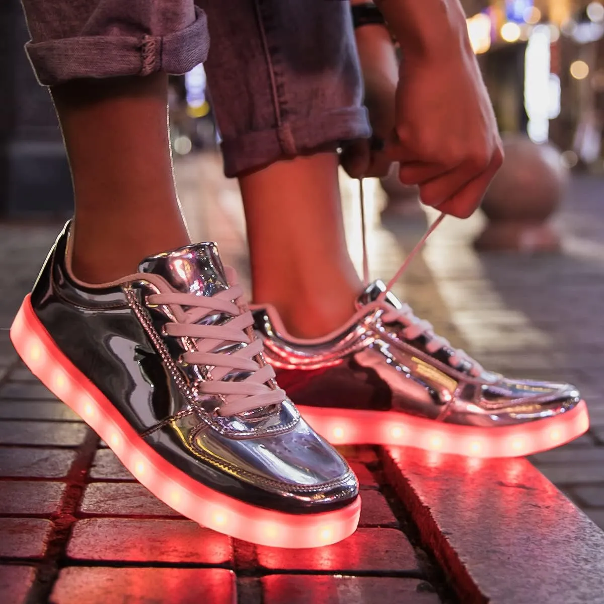 LED Light Up Shoes for Women Men Sports LED Shoes Dancing Sneakers Low-Top USB Charging Shoes for Kids