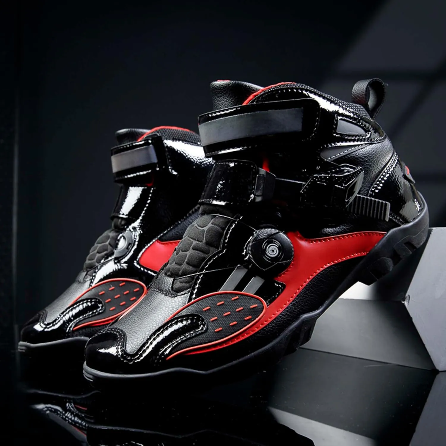 Men's Motorcycle Boots Slip Resistant Waterproof Motorcycle Combat Riding Boots Women's Fashion Motorcycle Short Boots Teenagers Street Racing Boots Outdoor Hiking Boots