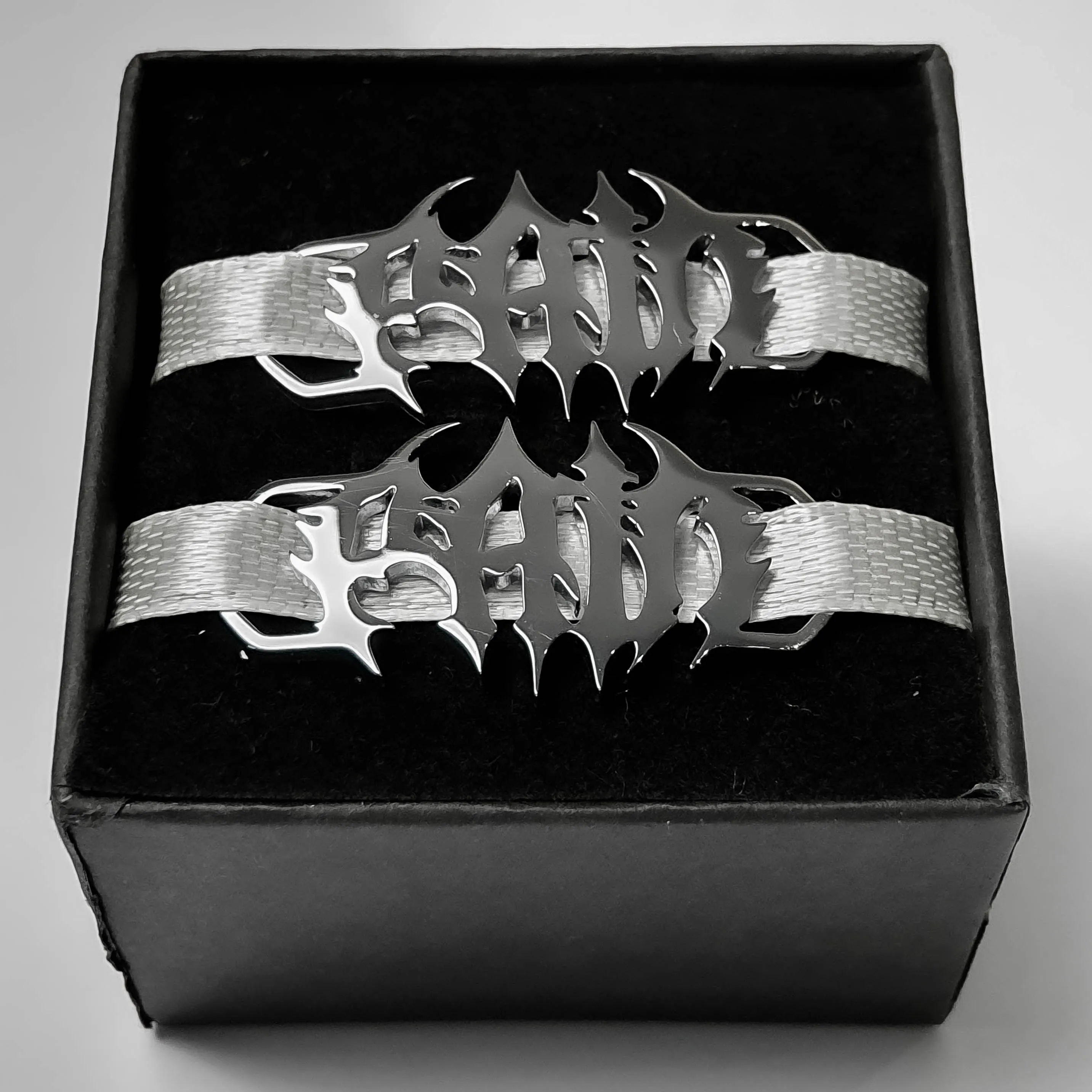 Pain LaceTag