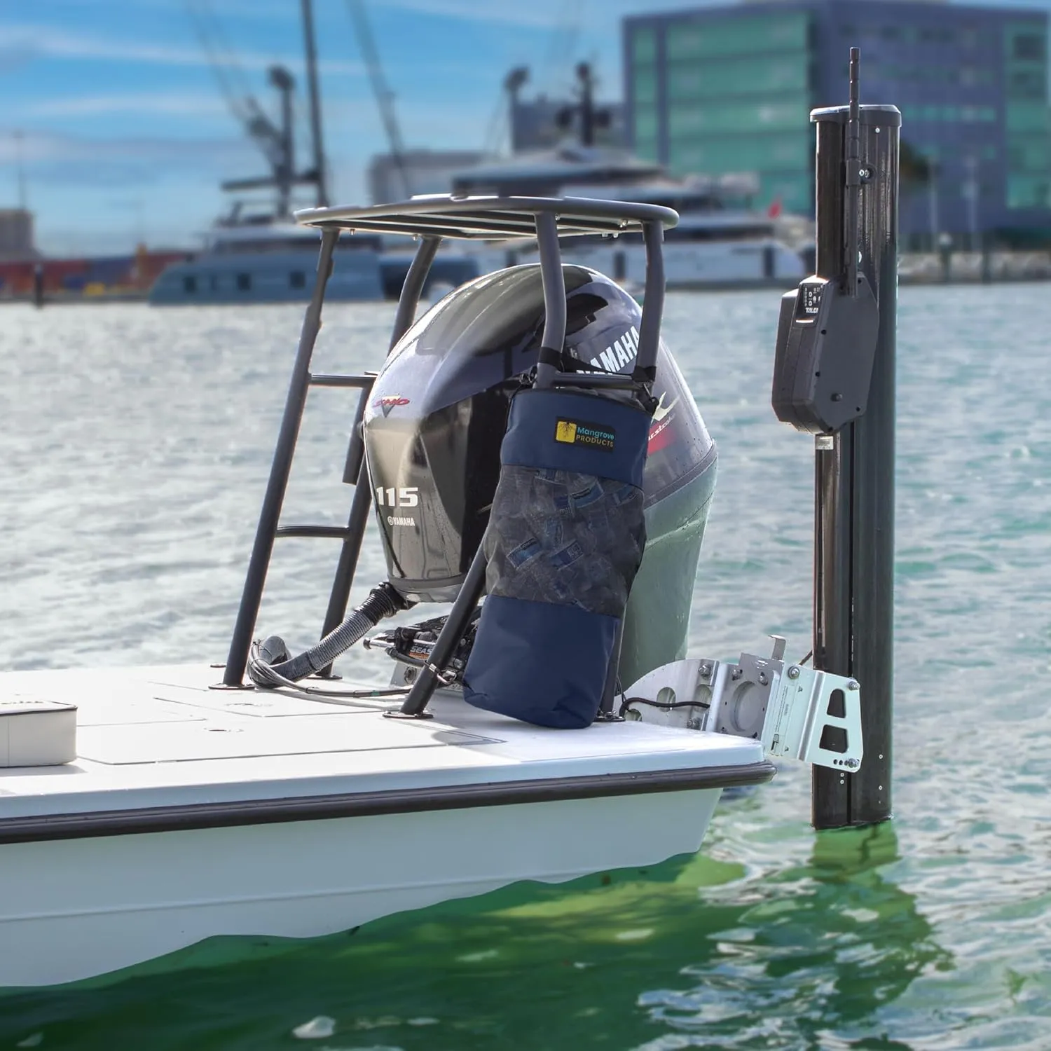 Portable Boat Trash Can, Reusable Trash Bag, Boating Equipment, Boat Storage, Boat Accessories Marine, Pontoon Boat Accessories, Fishing, Sandbar, RV, or Camping