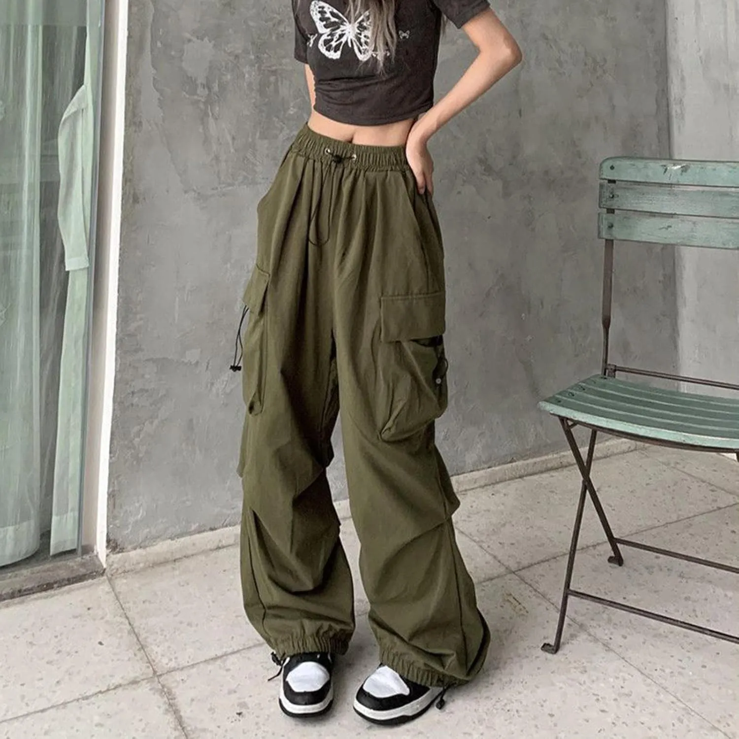 Women Elastic Waist Baggy Cargo Pants Parachute Drawstring Wide Leg Long Pant Unisex Trendy Y2K Pants Hiking Trousers