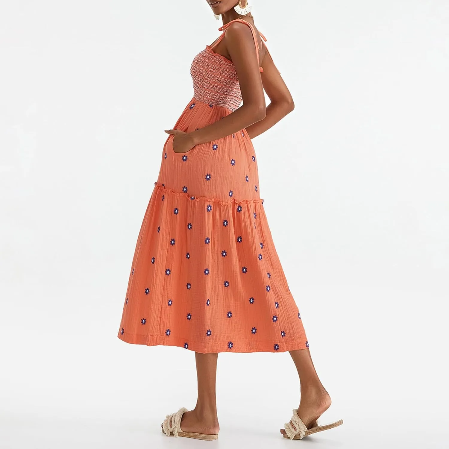 Women Floral Embroidered Maxi Dress Sleeveless Tie Shoulder Smocked Flowy Dress Boho Summer Sundresses with Pockets