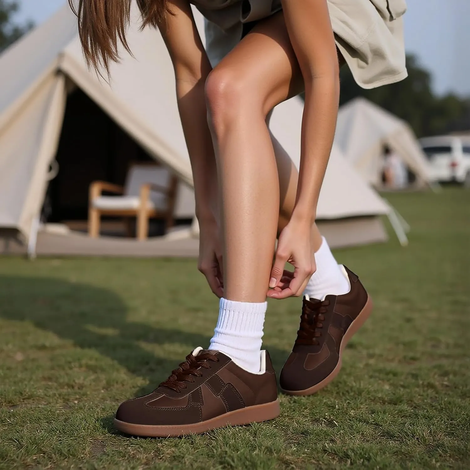 Womens Fashion Sneakers Casual Retro Walking Shoes Comfortable Lace-Up Skate Shoes with Arch Support