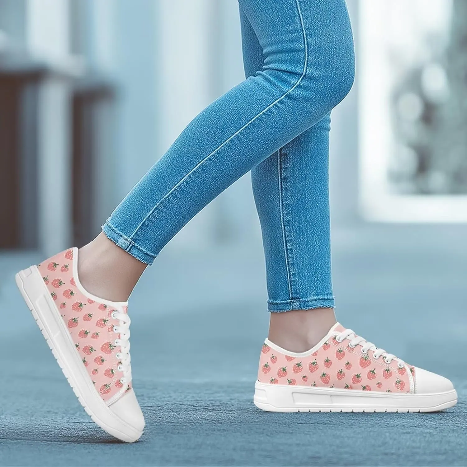 Women’s Slip on Canvas Shoes Classic Arch Support Sneakers Loafers Shoes Casual Fashion Low-Top Slip Ons US 5.5-13.5