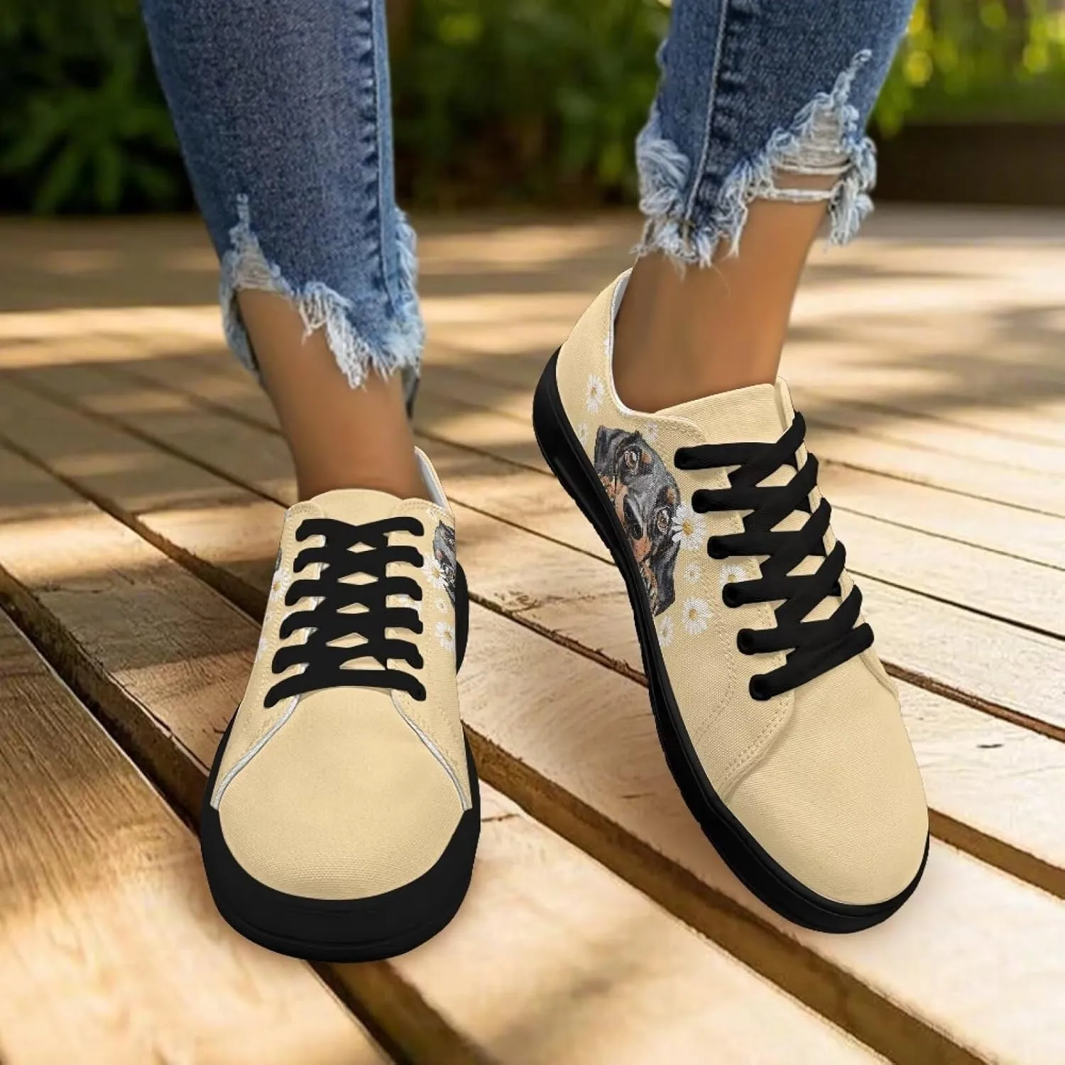 Women's Slip On Canvas Tennis Shoes Low Top Fashion Sneakers Casual Flats Walking Shoes Comfy Loafers US 5.5-13.5