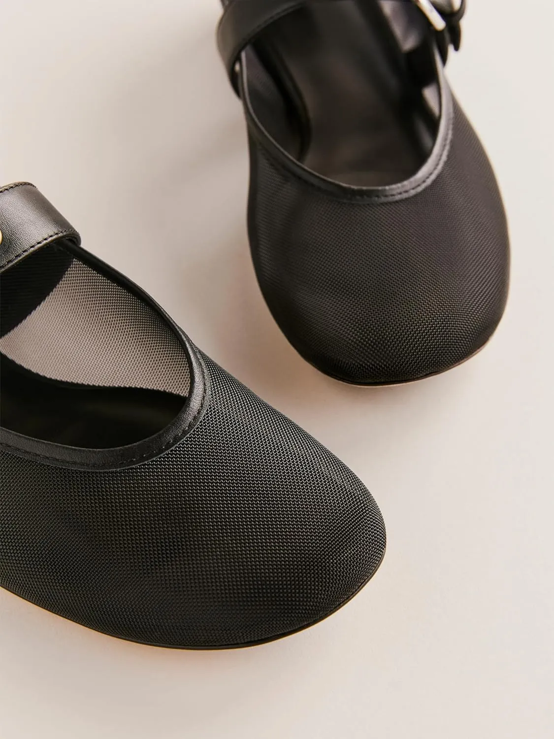 Yishaweiqi Womens Ballet Flats Buckle Strap Mary Jane Flats Comfortable Ballerina Shoes Slip-on Casual Shoes